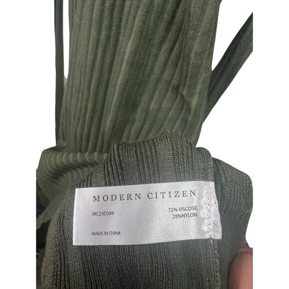 Modern Citizen Carmen Tie-Front Ribbed Dress Willow Green XL - Picture 7 of 8